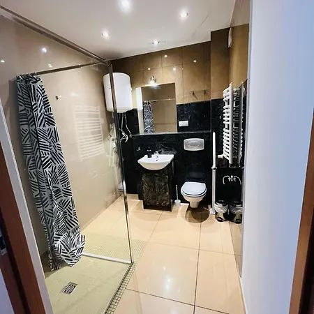 Pokoje Nad בית הארחה