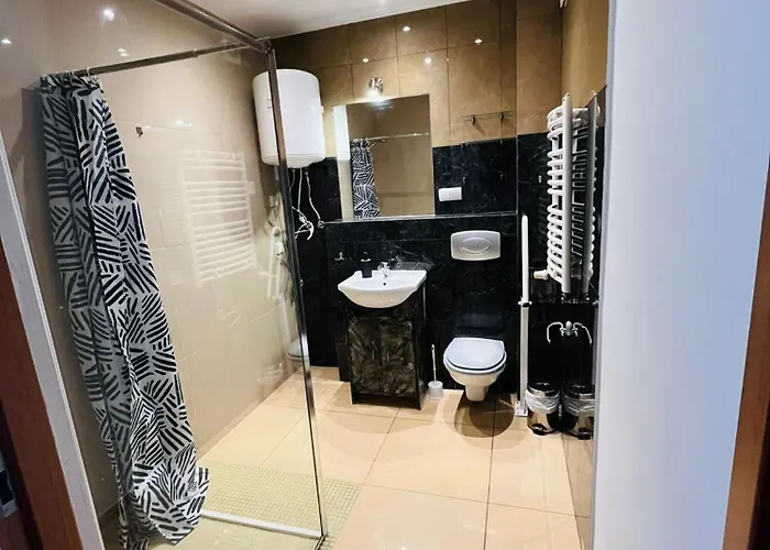 Pokoje Nad בית הארחה